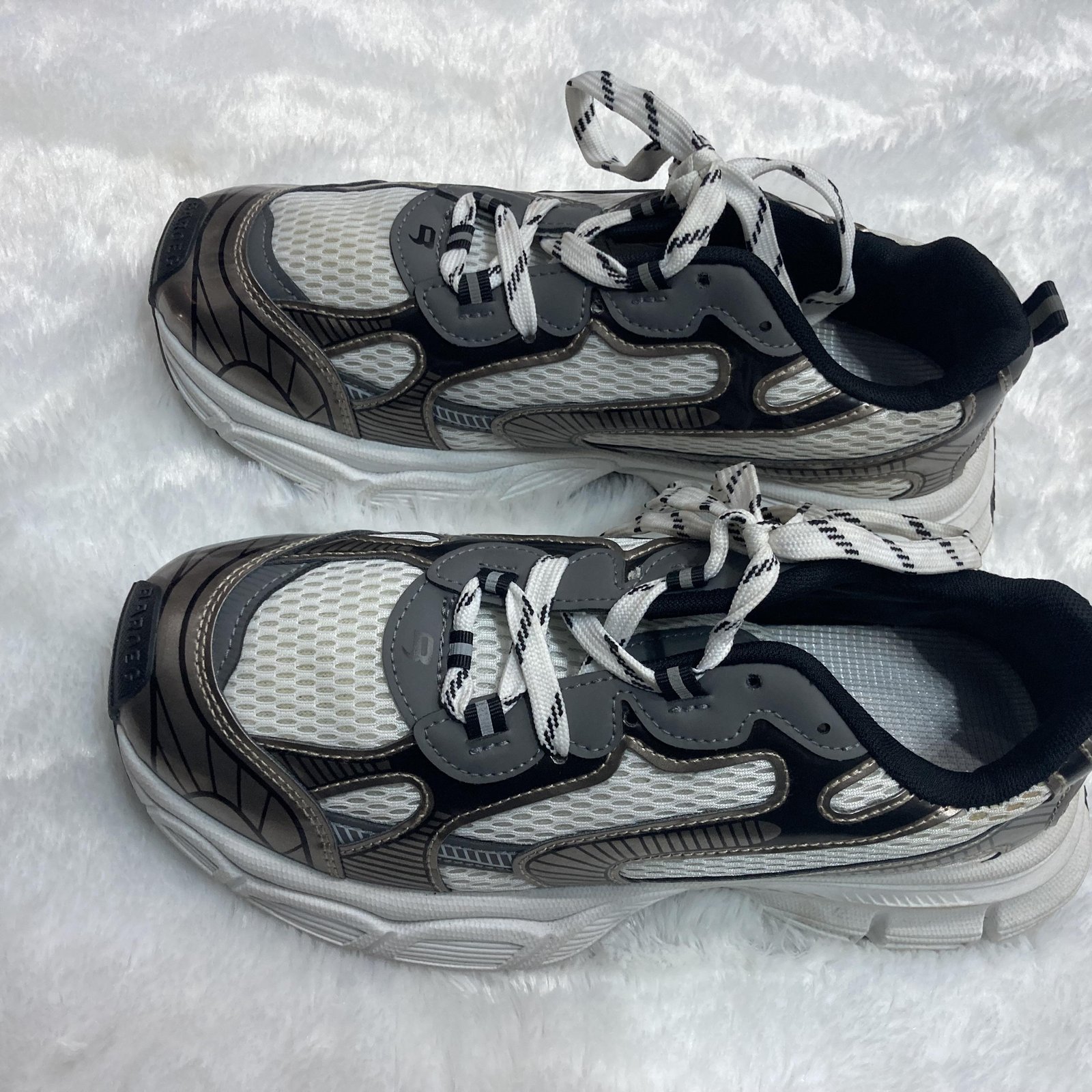 Shoe 0048